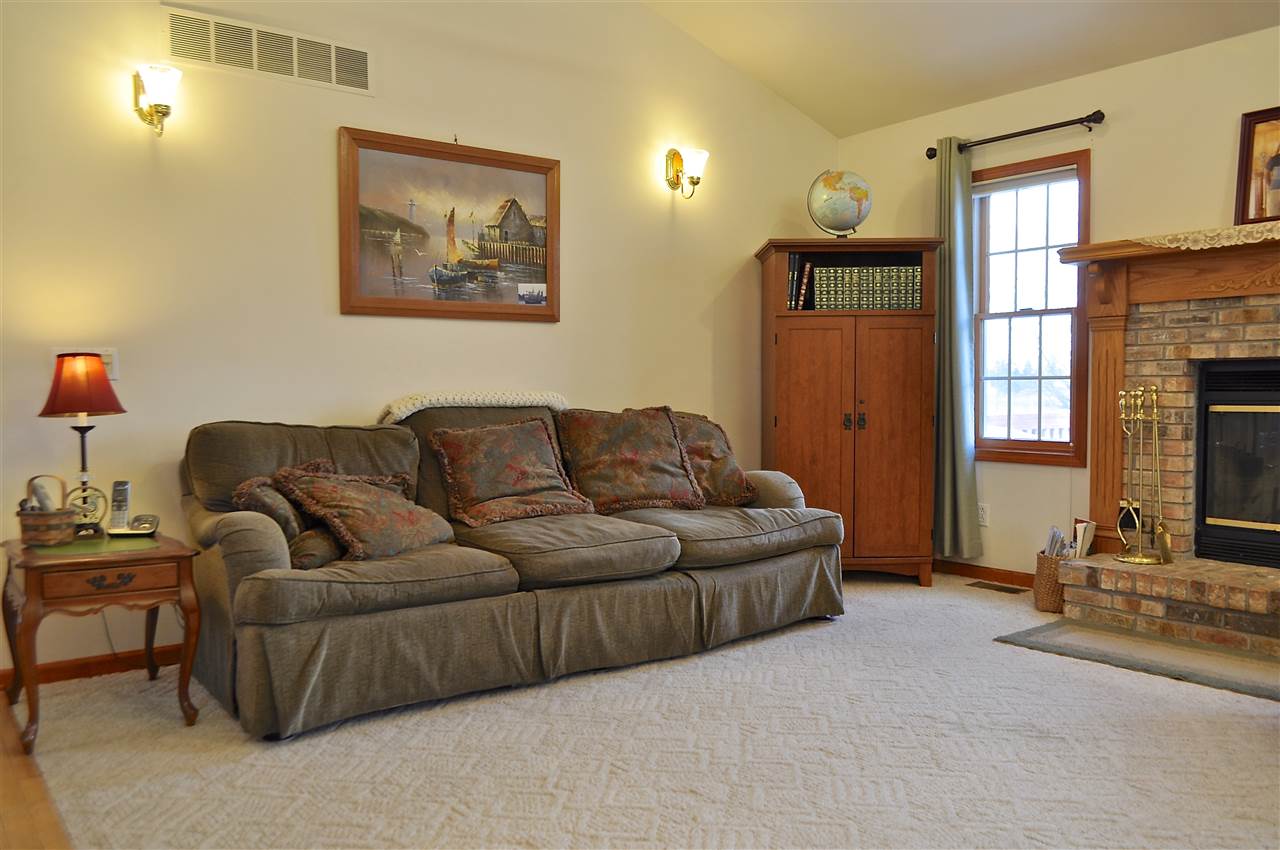 11460 Cook Gaines, MI 48436 - Photo 16 of 45 31313905-15.JPG