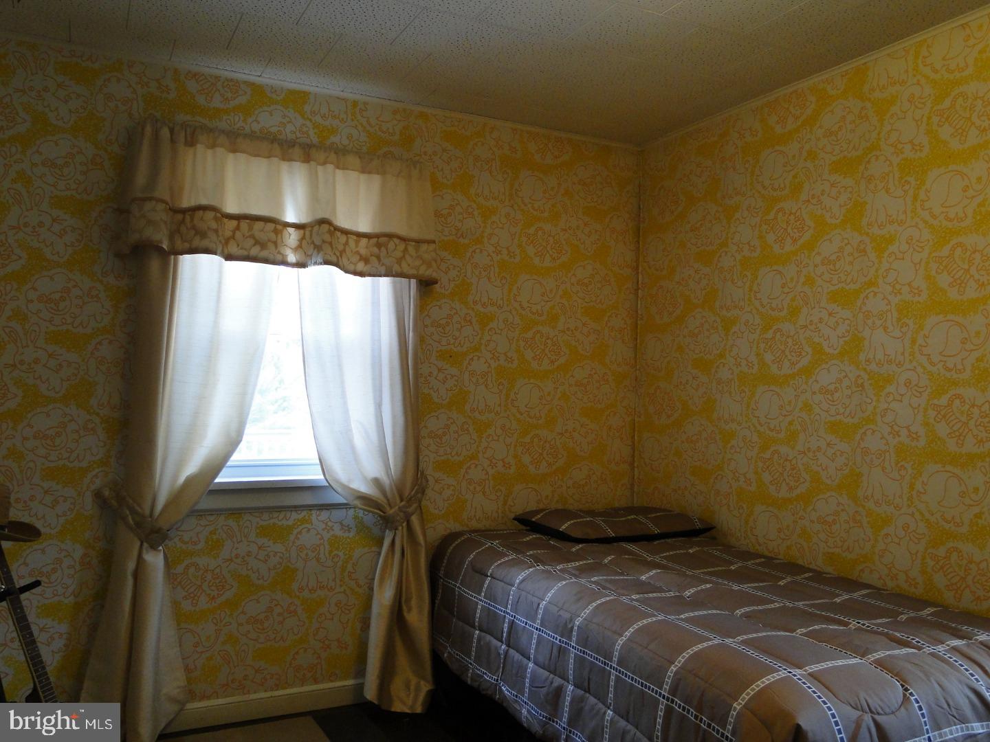 1665 Shale Road Quakertown, PA 18951 - Photo 13 of 25 Gallery Image 13
