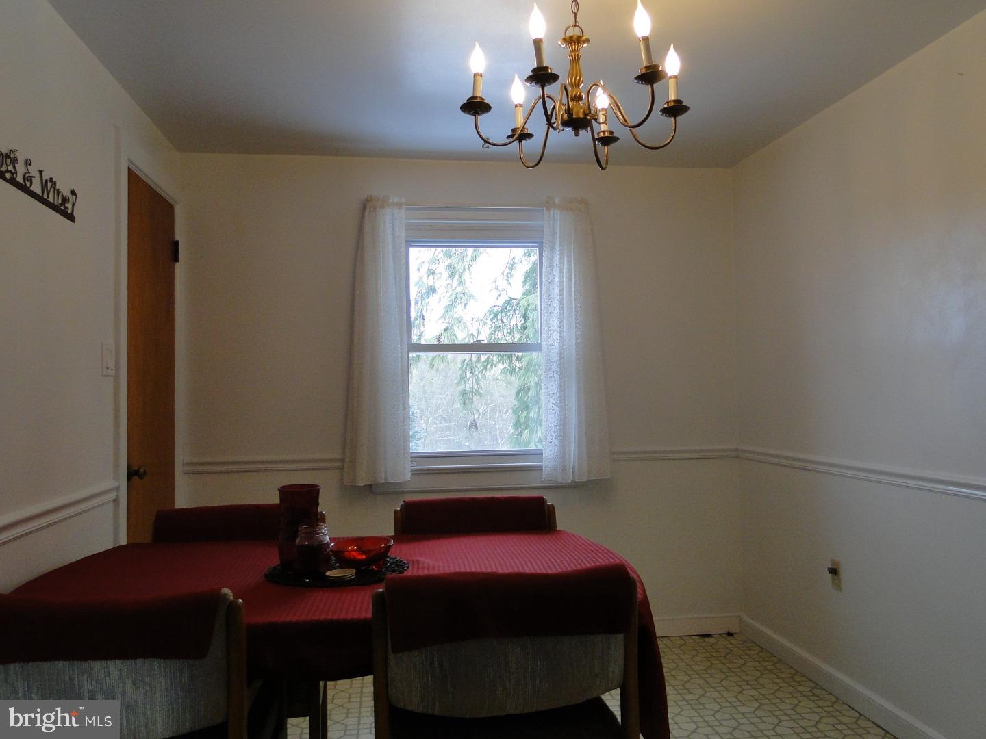1665 Shale Road Quakertown, PA 18951 - Photo 6 of 25 Gallery Image 6