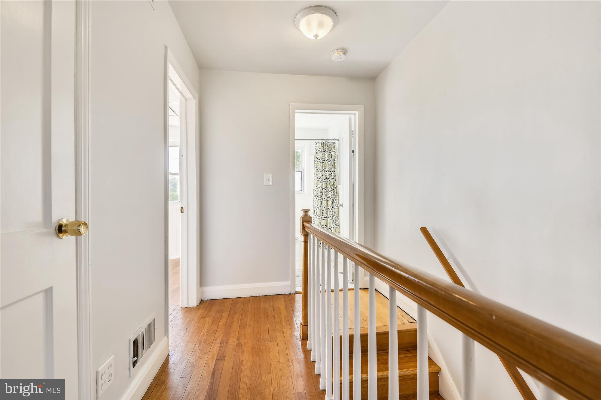 80 South Hawthorne Road Baltimore, MD 21220 - Photo 14 of 41 Upstairs hall, linen closet on left