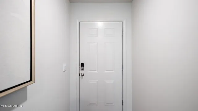 $219,900 | 5019 Fox Glen Drive, Jackson, MS 39212