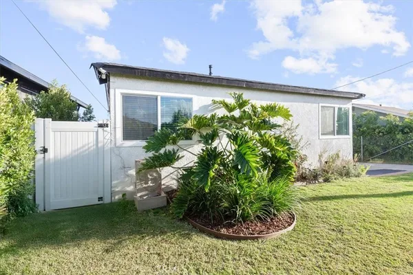 $3,750 | 1192 Stringer Avenue, Los Angeles, CA 90063