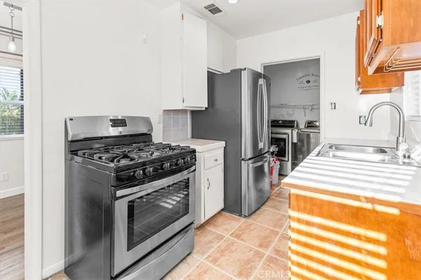 $3,750 | 1192 Stringer Avenue, Los Angeles, CA 90063