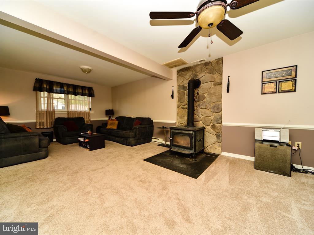 306 Grant Road Reinholds, PA 17569 - Photo 16 of 25 Gallery Image 16