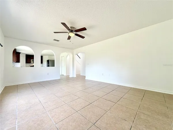 $2,345 | 6636 Pomeroy Circle, Orlando, FL 32810