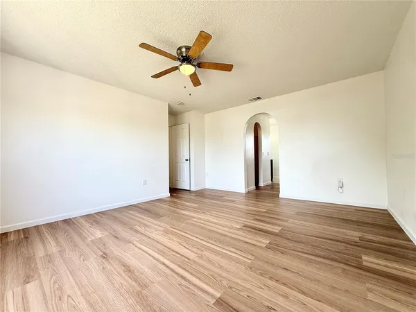 $2,345 | 6636 Pomeroy Circle, Orlando, FL 32810