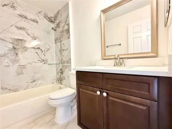 $2,345 | 6636 Pomeroy Circle, Orlando, FL 32810