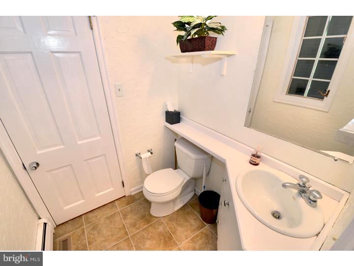 532 Pugh Road Wayne, PA 19087 - Photo 18 of 25 Half Bath