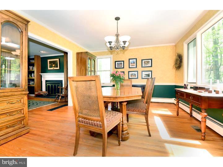 532 Pugh Road Wayne, PA 19087 - Photo 6 of 25 Dining Room