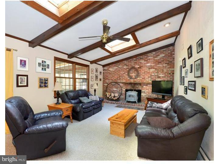 532 Pugh Road Wayne, PA 19087 - Photo 10 of 25 Family Room
