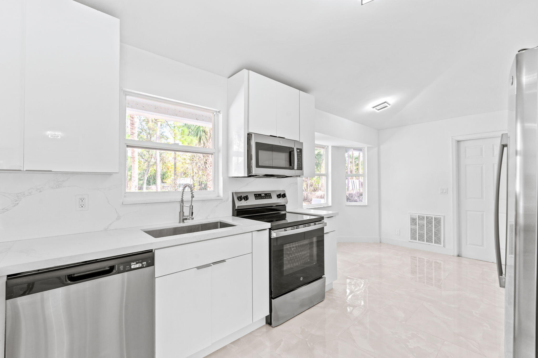 15809 85th Road North Loxahatchee, FL 33470 - Photo 16 of 48 16-web-or-mls-A7400232