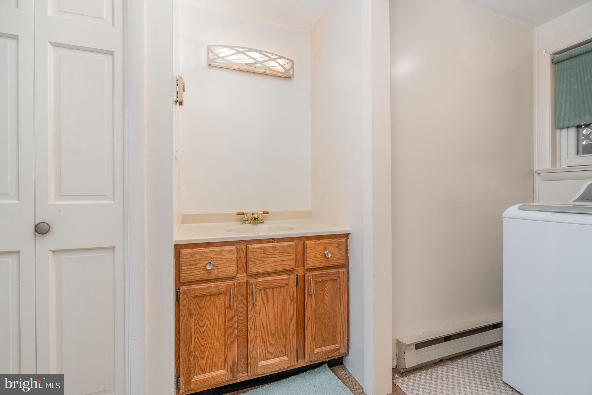 63 Logging Road Leola, PA 17540 - Photo 20 of 27 Half bath lower level