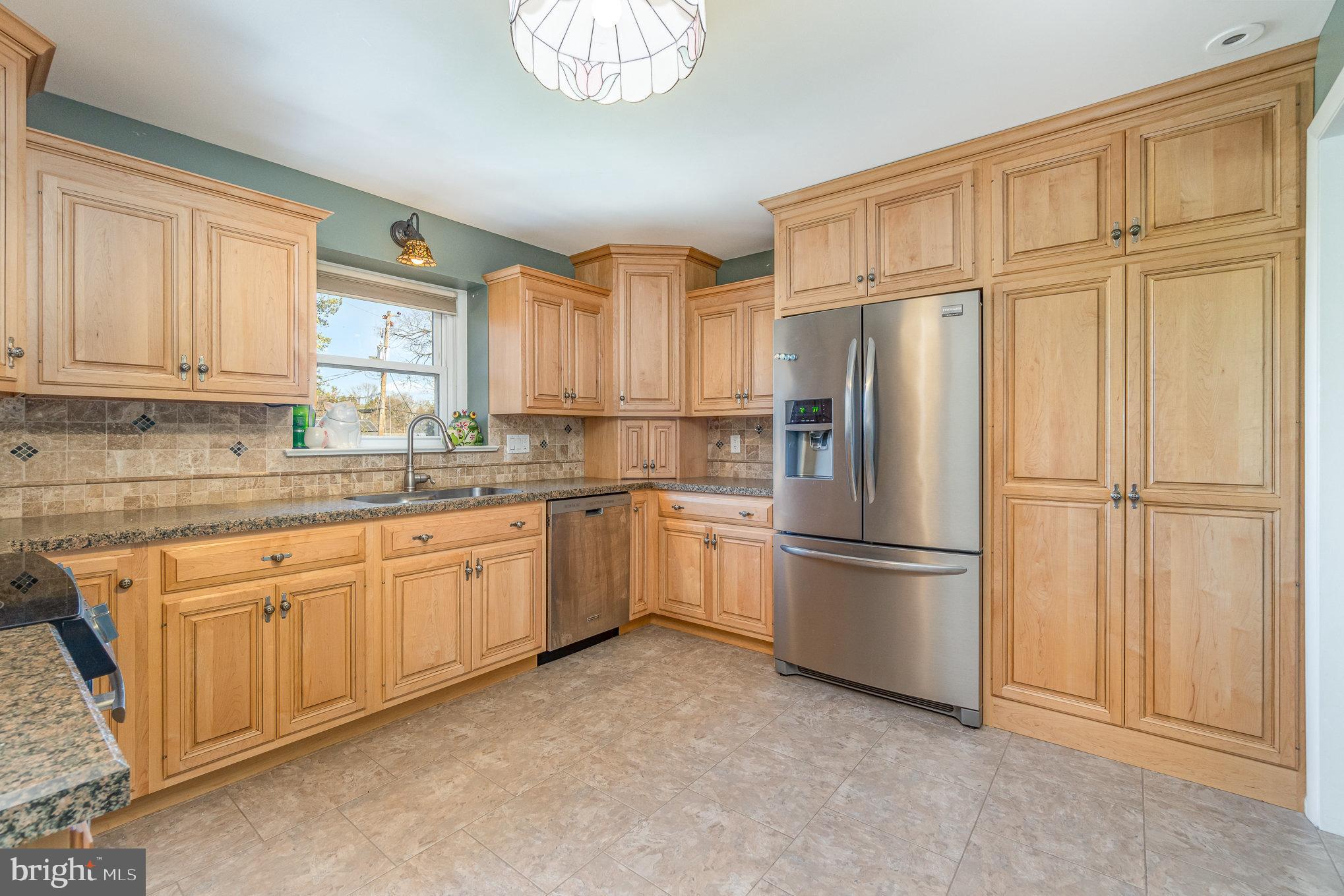 63 Logging Road Leola, PA 17540 - Photo 5 of 27 Gallery Image 5