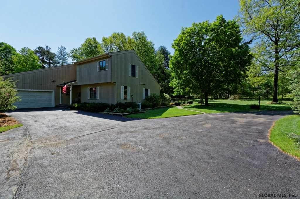 26 Michael Road Moreau, NY 12828 - Photo 1 of 23 Photo 1