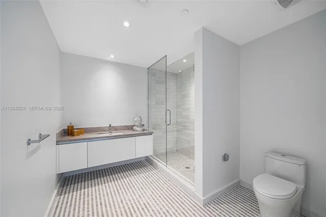 $17,000 | Edgewater, Miami, FL 33137