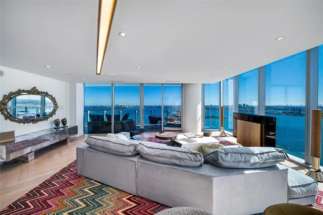 $17,000 | Edgewater, Miami, FL 33137