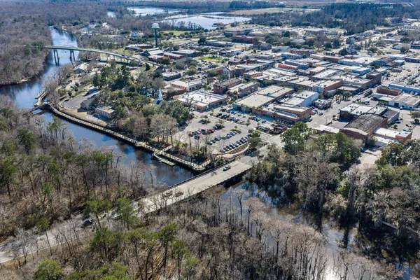 $199,000 | 1725 Spivey Avenue, Conway, SC 29527