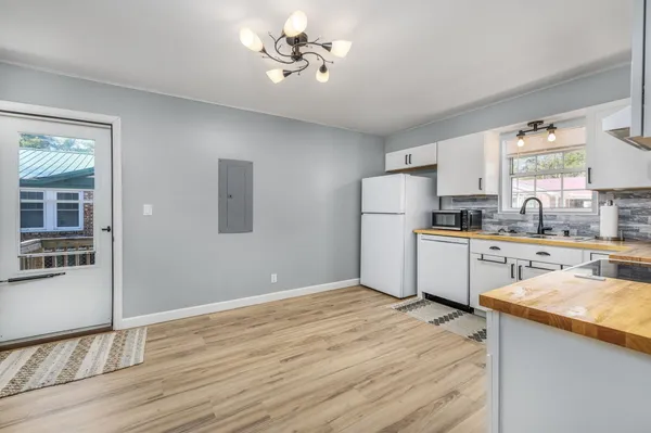 $199,000 | 1725 Spivey Avenue, Conway, SC 29527