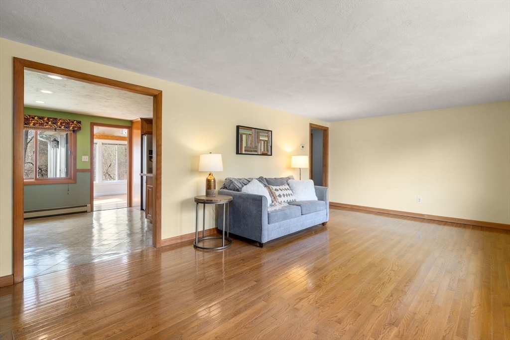 15 Martindale Road Randolph, MA 02368 - Photo 6 of 36