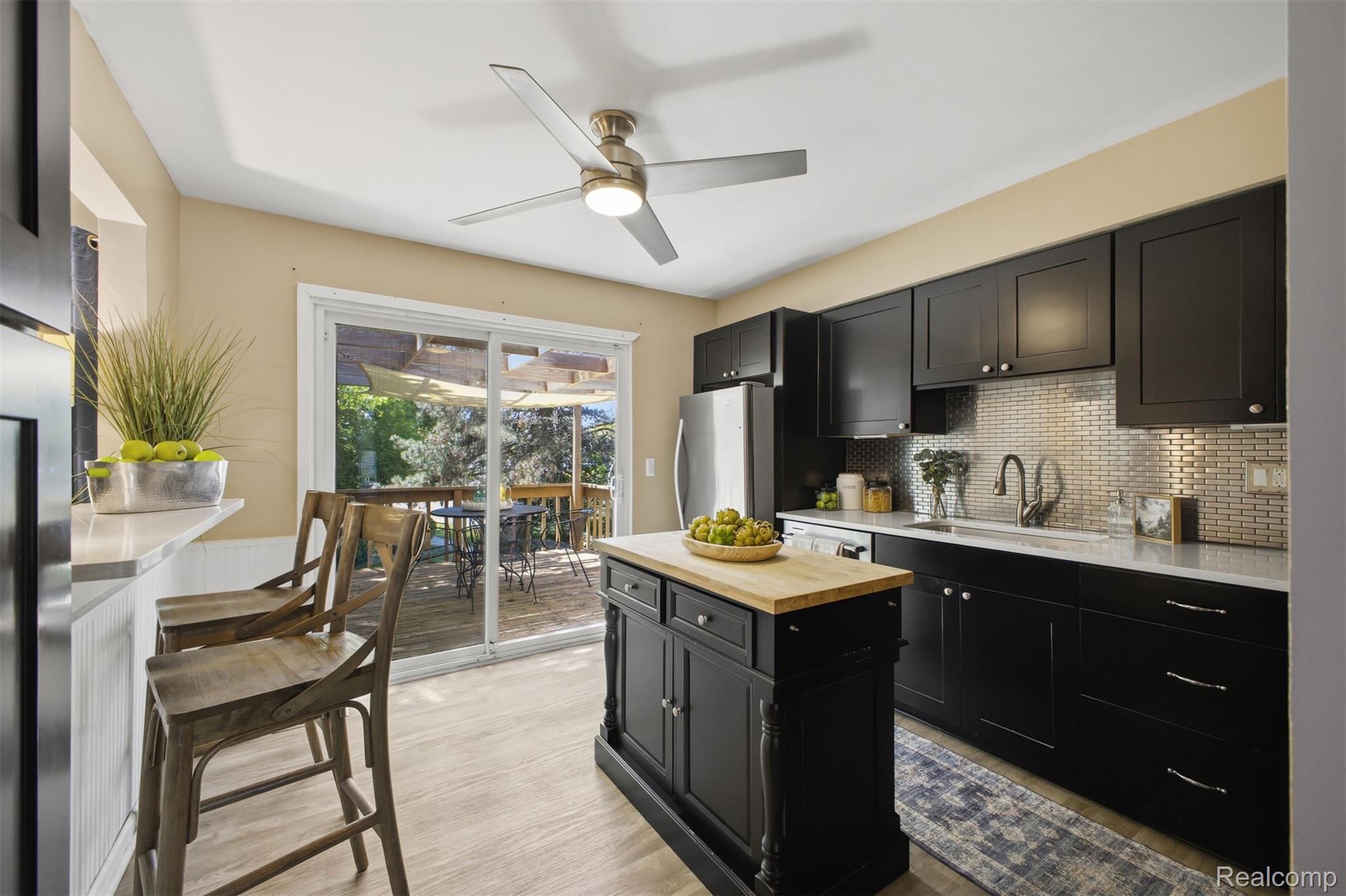 40435 Oak Tree Novi, MI 48375 - Photo 14 of 45 14.jpg