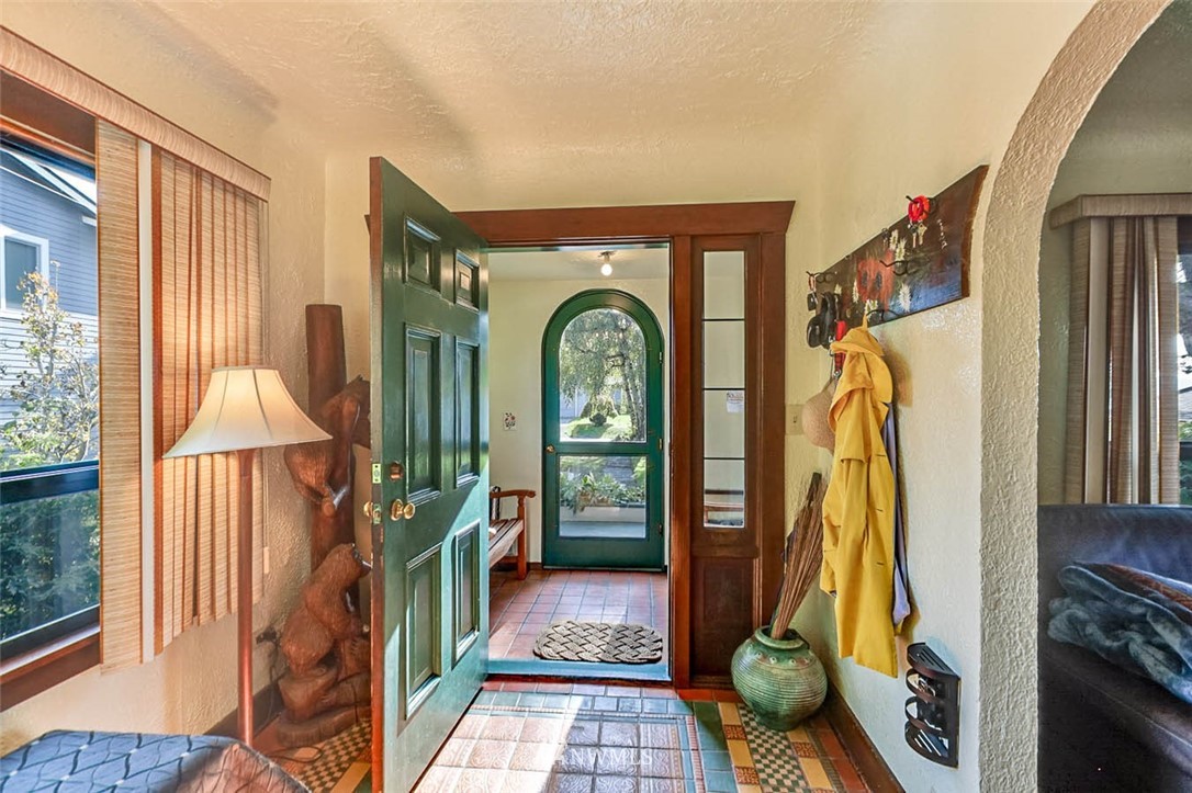 1408 North 26th Street Renton, WA 98056 - Photo 5 of 30 Gallery Image 5