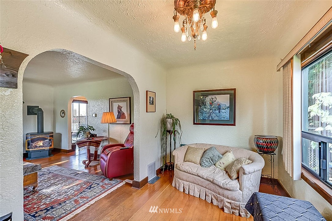 1408 North 26th Street Renton, WA 98056 - Photo 6 of 30 Gallery Image 6