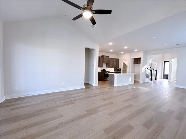 $3,200 | 6007 Churchill Spgs Lane, Fulshear, TX 77441