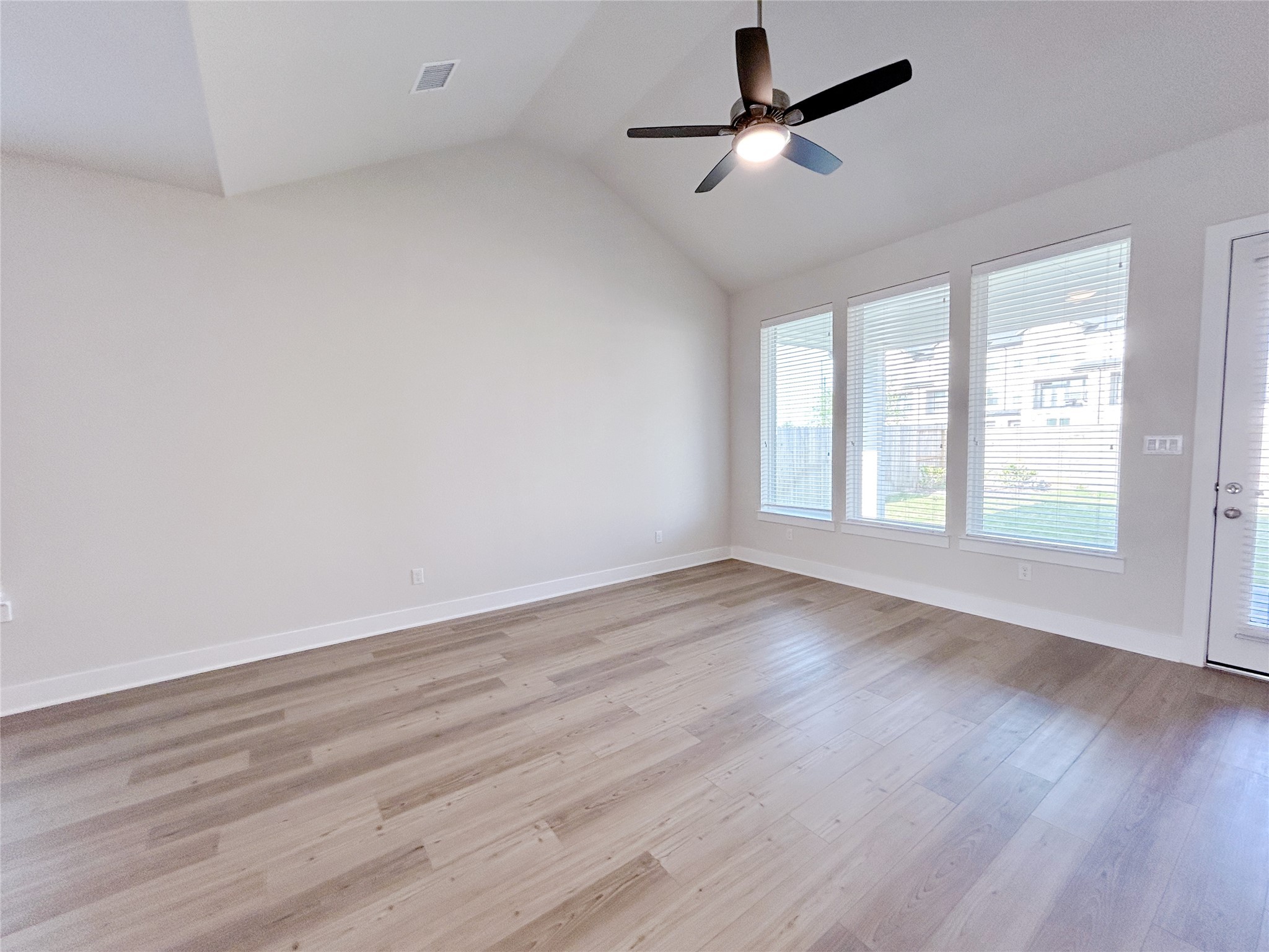 6007 Churchill Spgs Lane Fulshear, TX 77441 - Photo 20 of 44