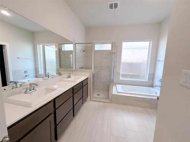 $3,200 | 6007 Churchill Spgs Lane, Fulshear, TX 77441