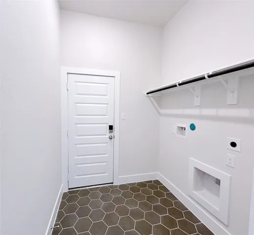 $3,200 | 6007 Churchill Spgs Lane, Fulshear, TX 77441