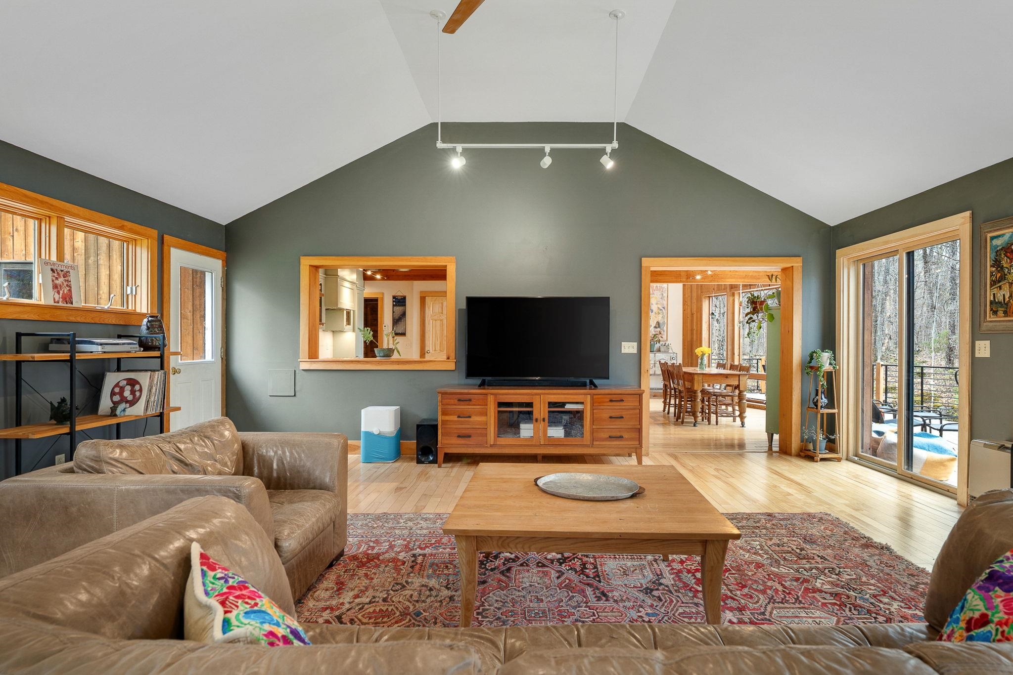 412 Macey Road Middlesex, VT 05682 - Photo 25 of 55