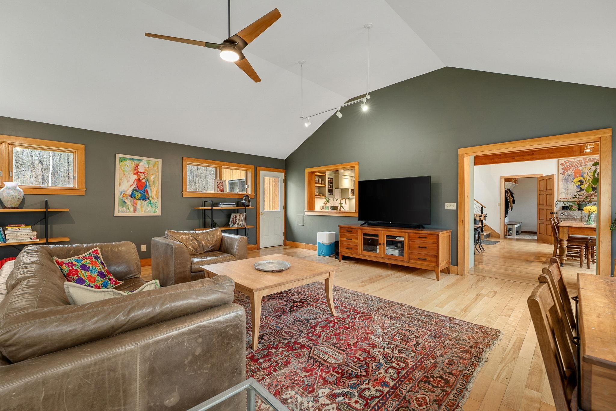 412 Macey Road Middlesex, VT 05682 - Photo 26 of 55