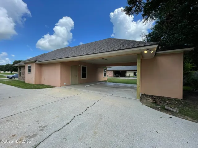 $143,000 | 112 Roland Lane, Opelousas, LA 70570