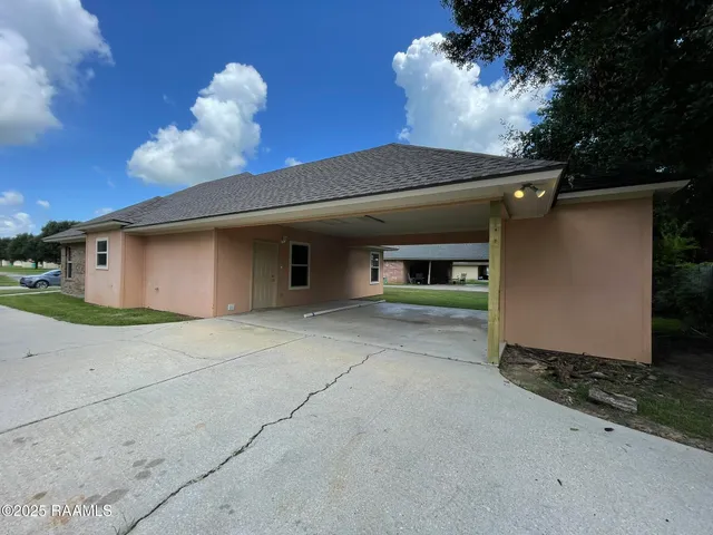 $143,000 | 112 Roland Lane, Opelousas, LA 70570