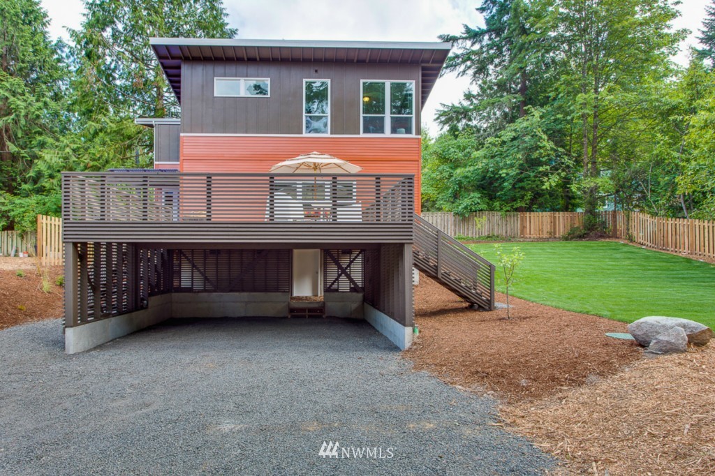 8651 Springridge Road Northeast Bainbridge Island, WA 98110 - Photo 22 of 25