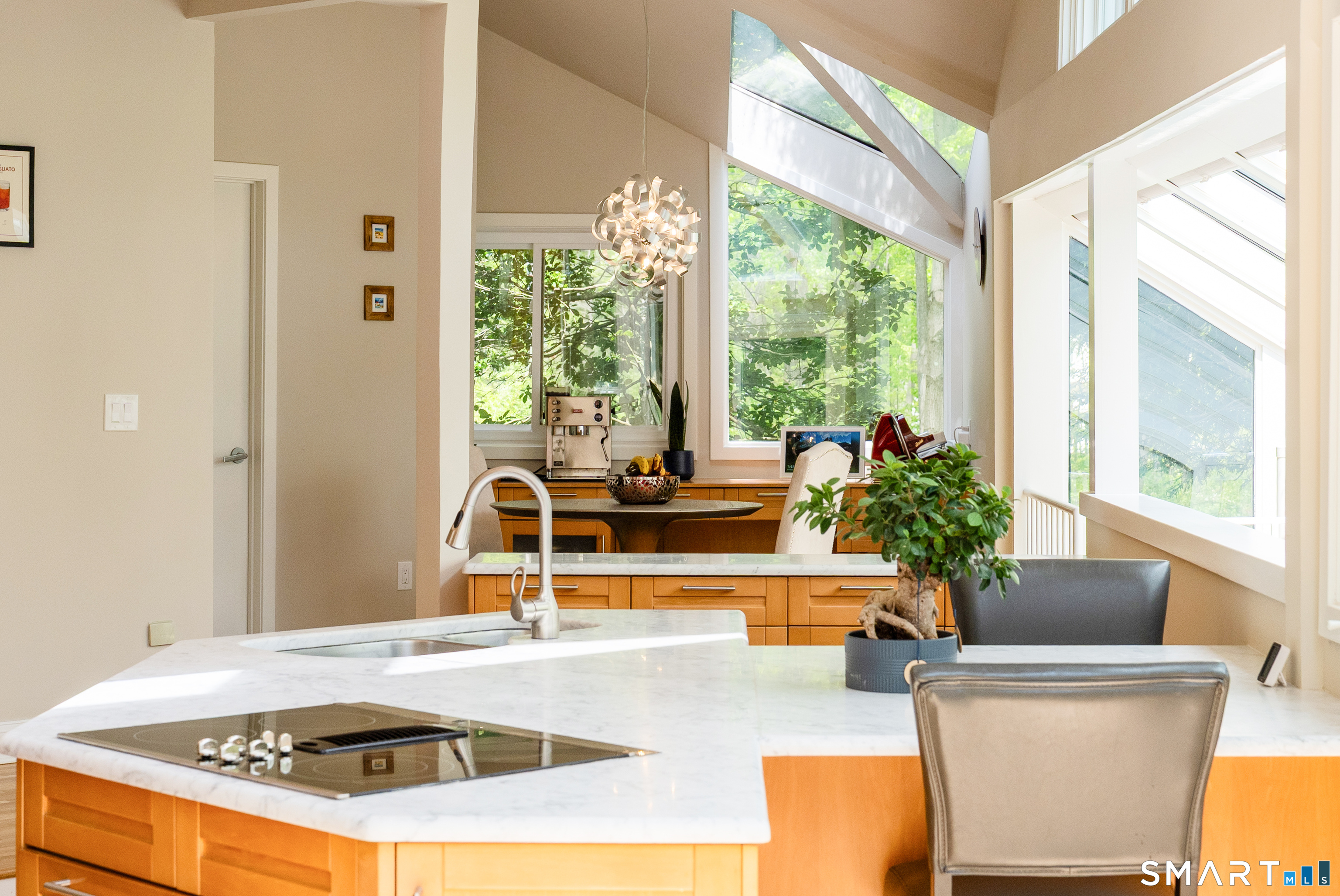 2 Sleepy Hollow Road New Canaan, CT 06840 - Photo 12 of 38