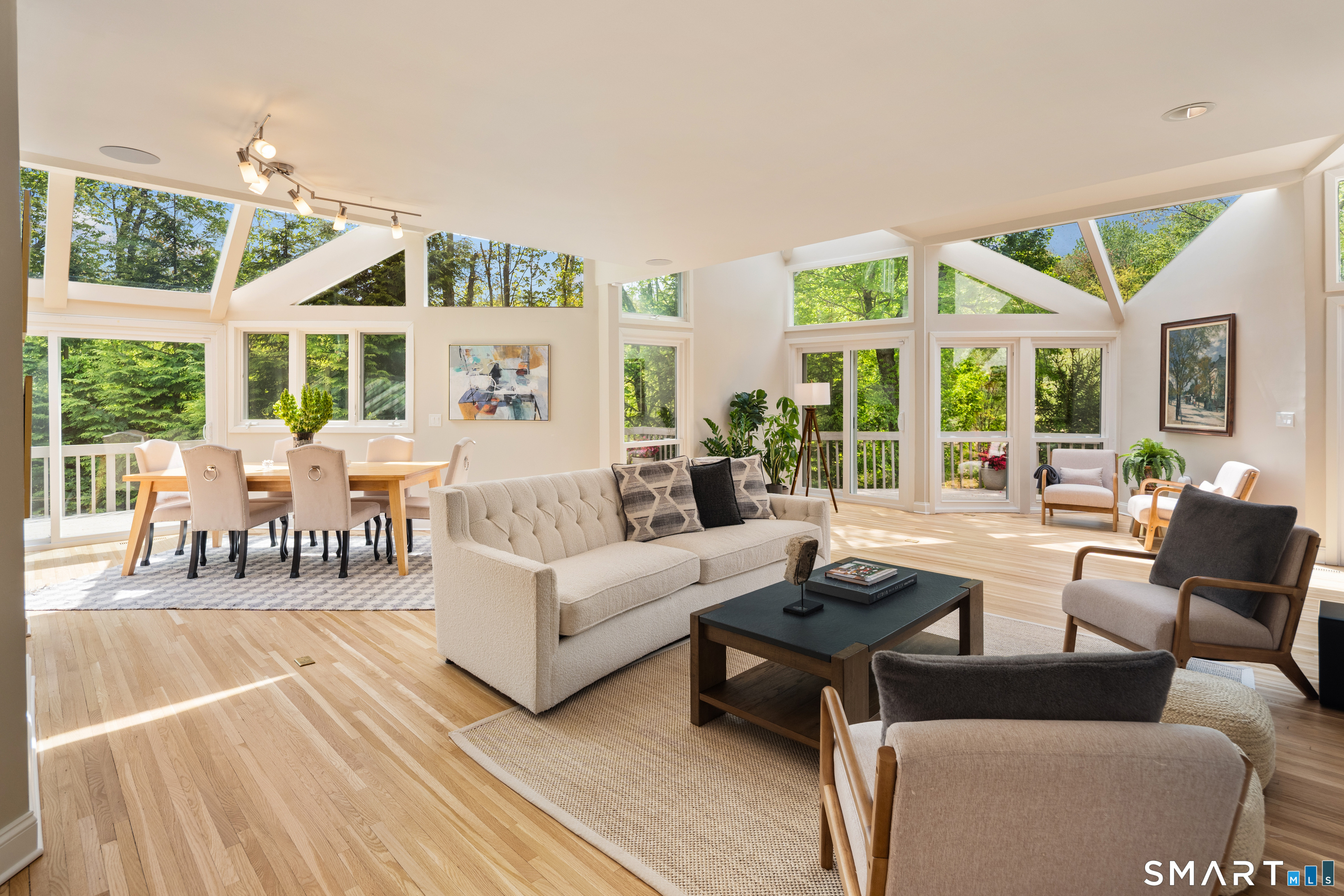 2 Sleepy Hollow Road New Canaan, CT 06840 - Photo 3 of 38