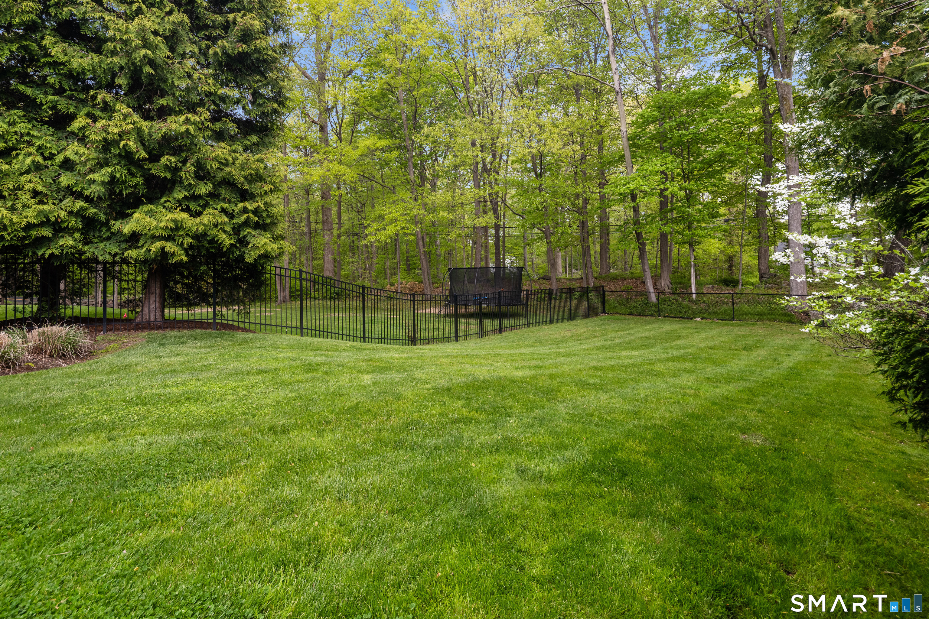 2 Sleepy Hollow Road New Canaan, CT 06840 - Photo 36 of 38