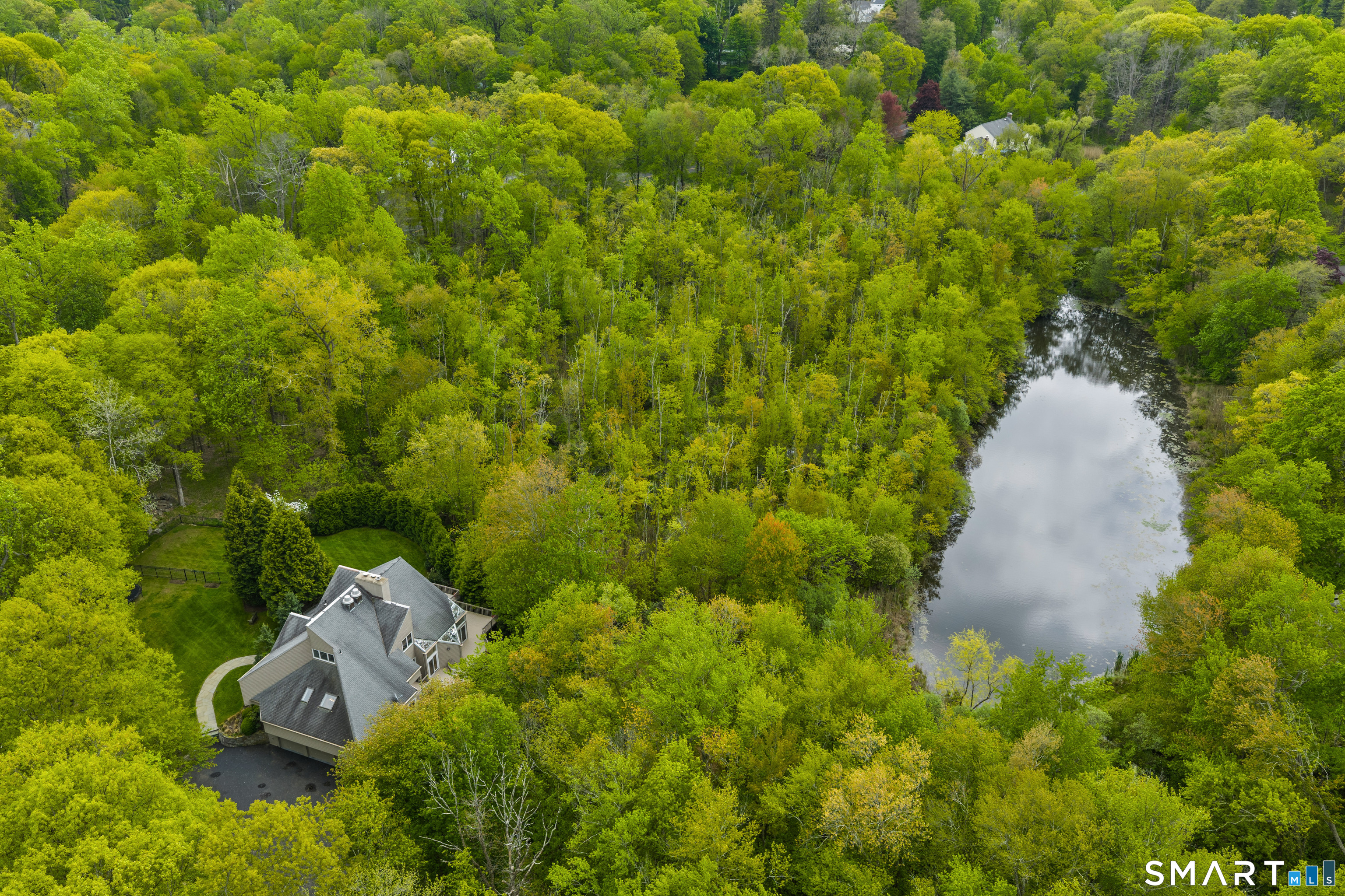 2 Sleepy Hollow Road New Canaan, CT 06840 - Photo 38 of 38
