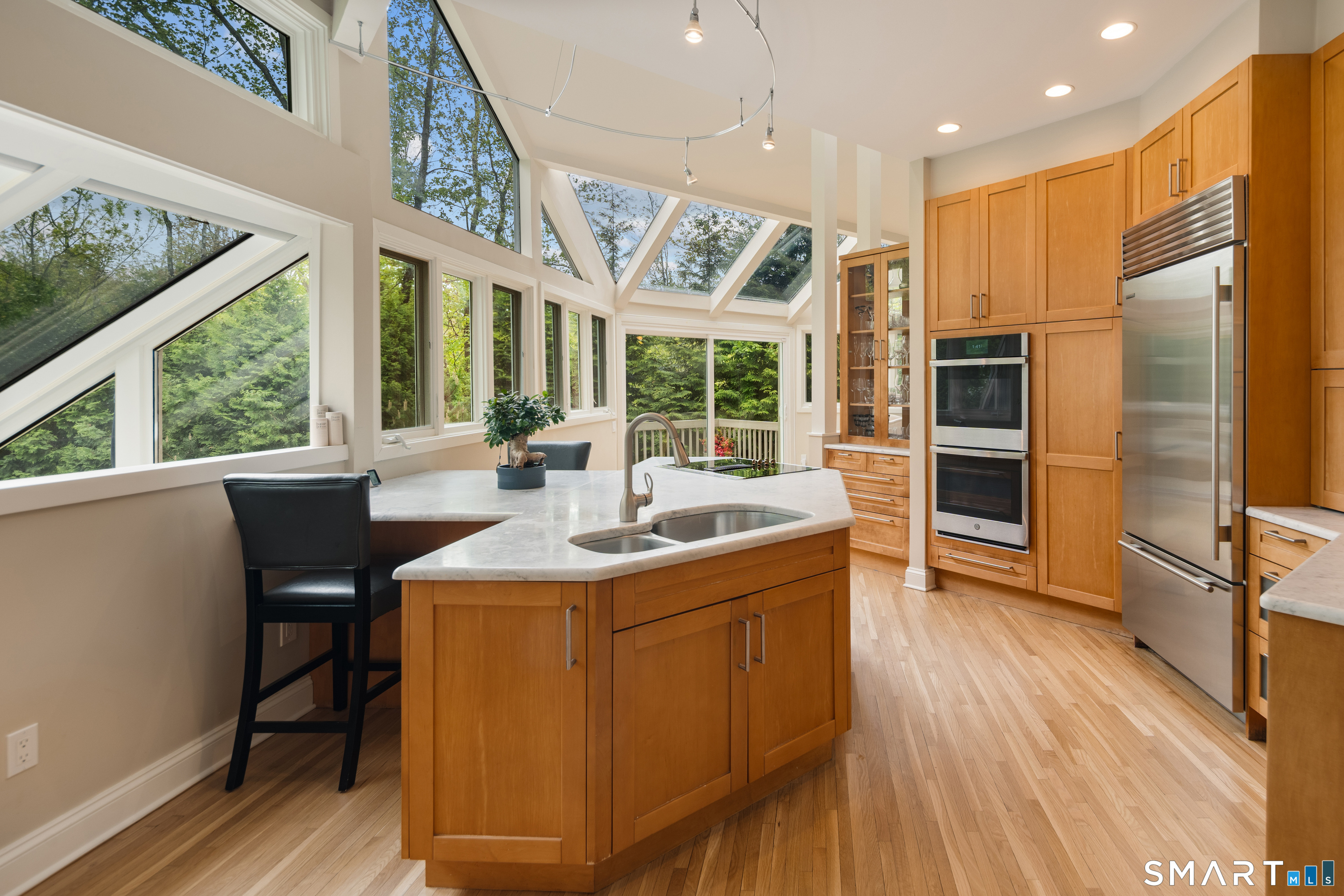 2 Sleepy Hollow Road New Canaan, CT 06840 - Photo 10 of 38