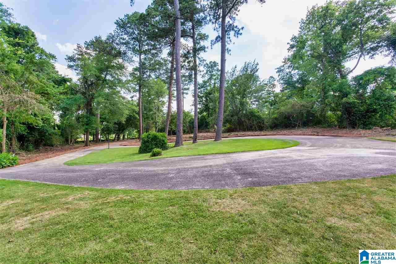 1628 Shades Crest Road Birmingham, AL 35226 - Photo 11 of 14