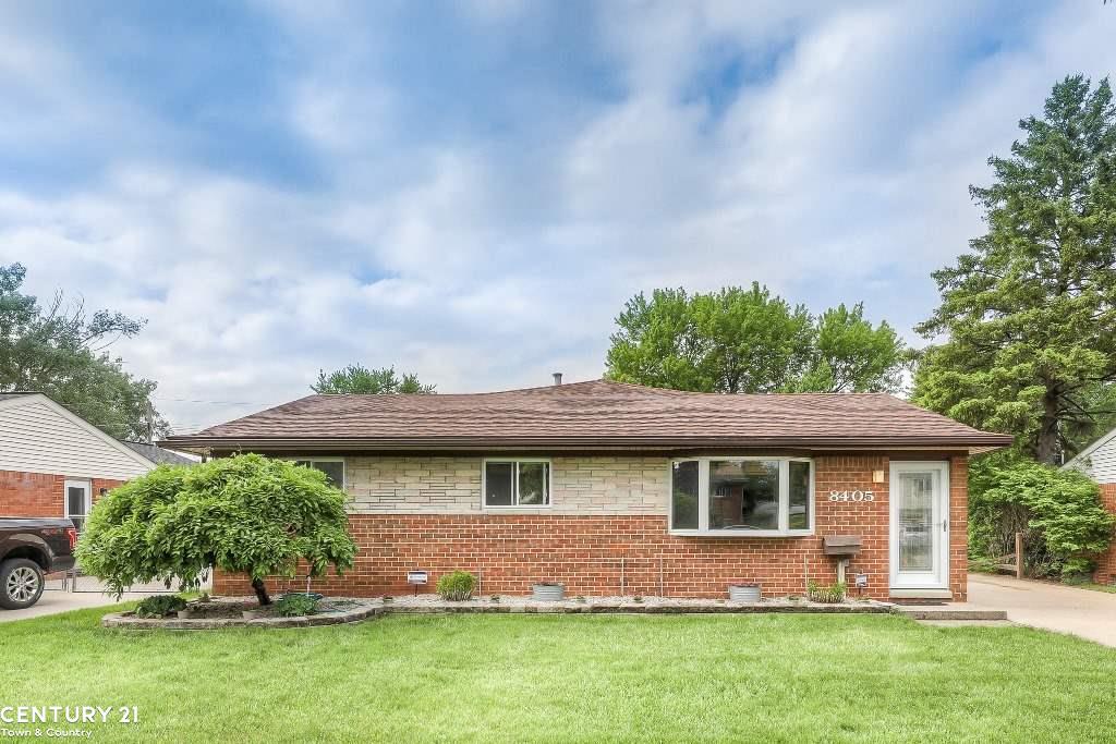 8405 Smethwick Road Sterling Heights, MI 48312 - Photo 2 of 28 Gallery Image 2