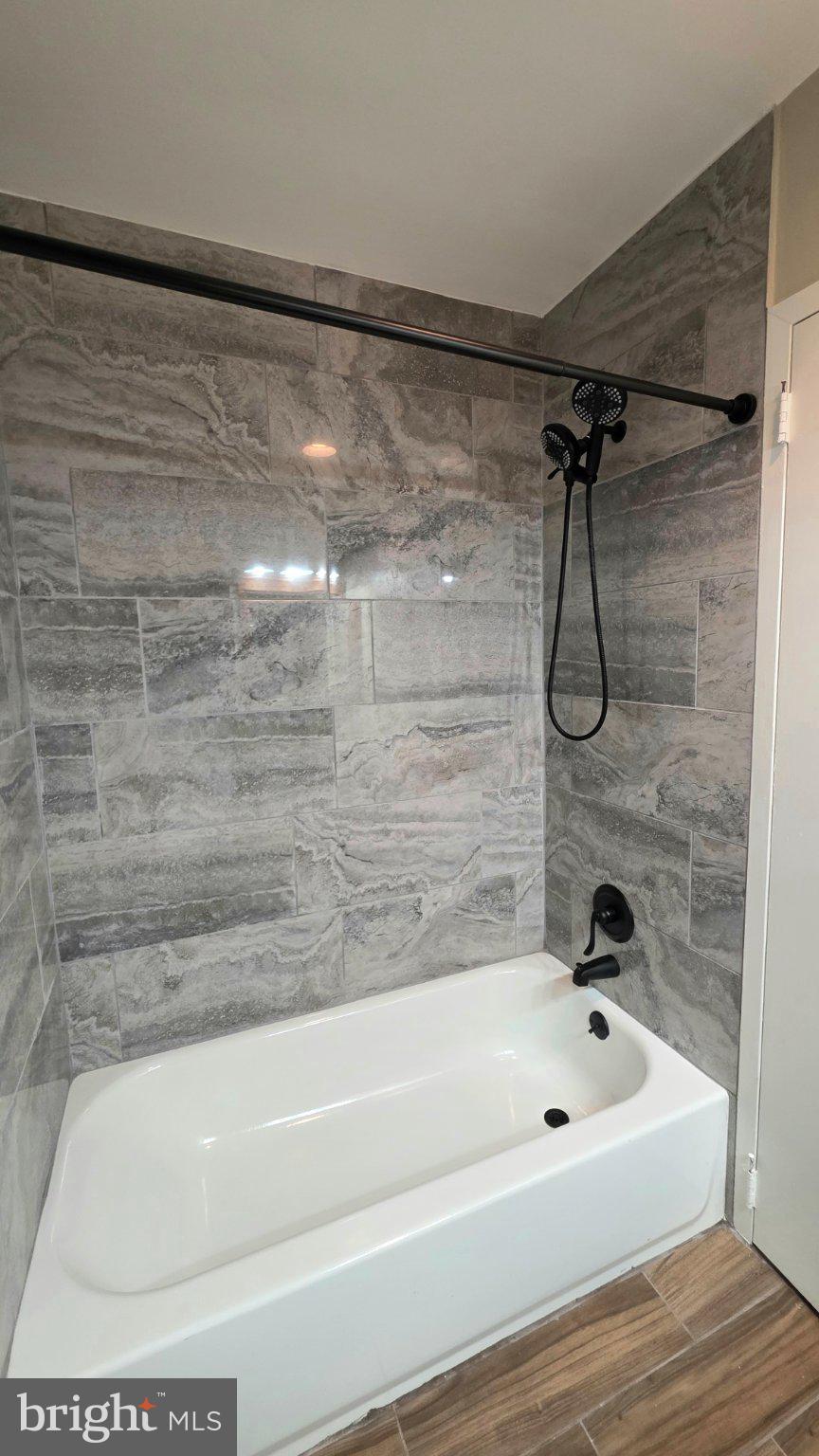 62204 Delaire Landing Road, Unit 204 Philadelphia, PA 19114 - Photo 20 of 35 Sleek modern bathroom retreat.