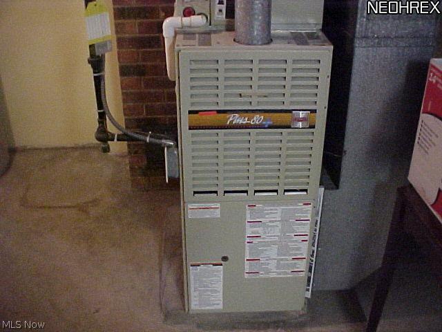 14805 Wheeler Road Maple Heights, OH 44137 - Photo 8 of 12 BRYANT GAS FURNACE 80 PLUS.