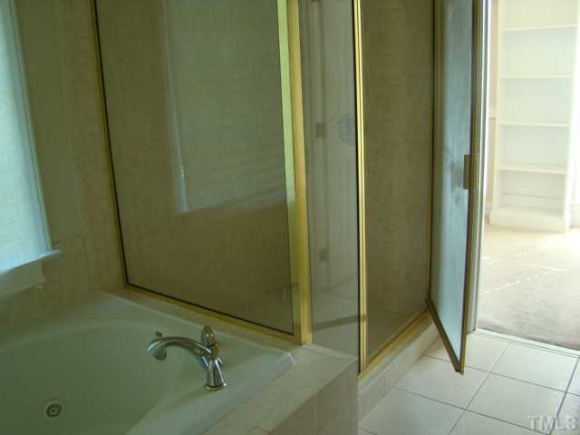 3619 Laurel Hills Road Raleigh, NC 27612 - Photo 7 of 12