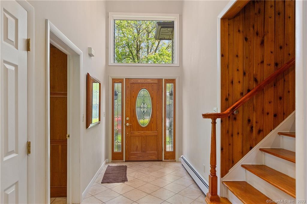 2 Walker Court Greenwich, CT 06831 - Photo 31 of 39