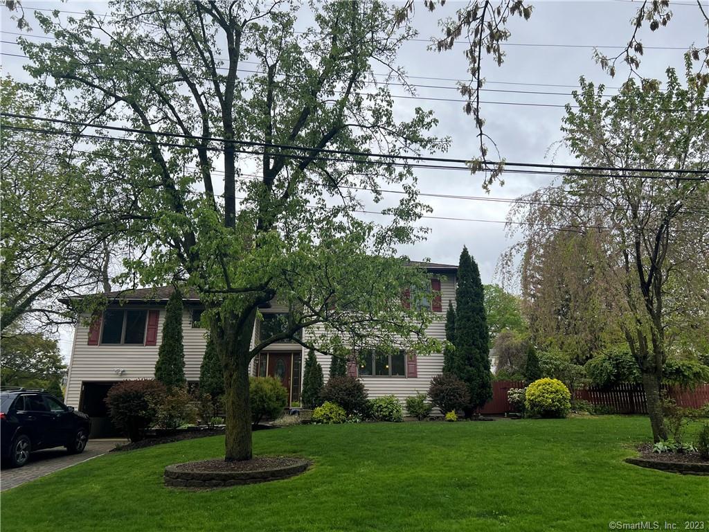 2 Walker Court Greenwich, CT 06831 - Photo 36 of 39