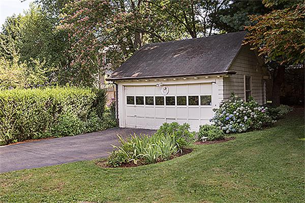 65 Bay State Road Belmont, MA 02478 - Photo 14 of 16 Gallery Image 14