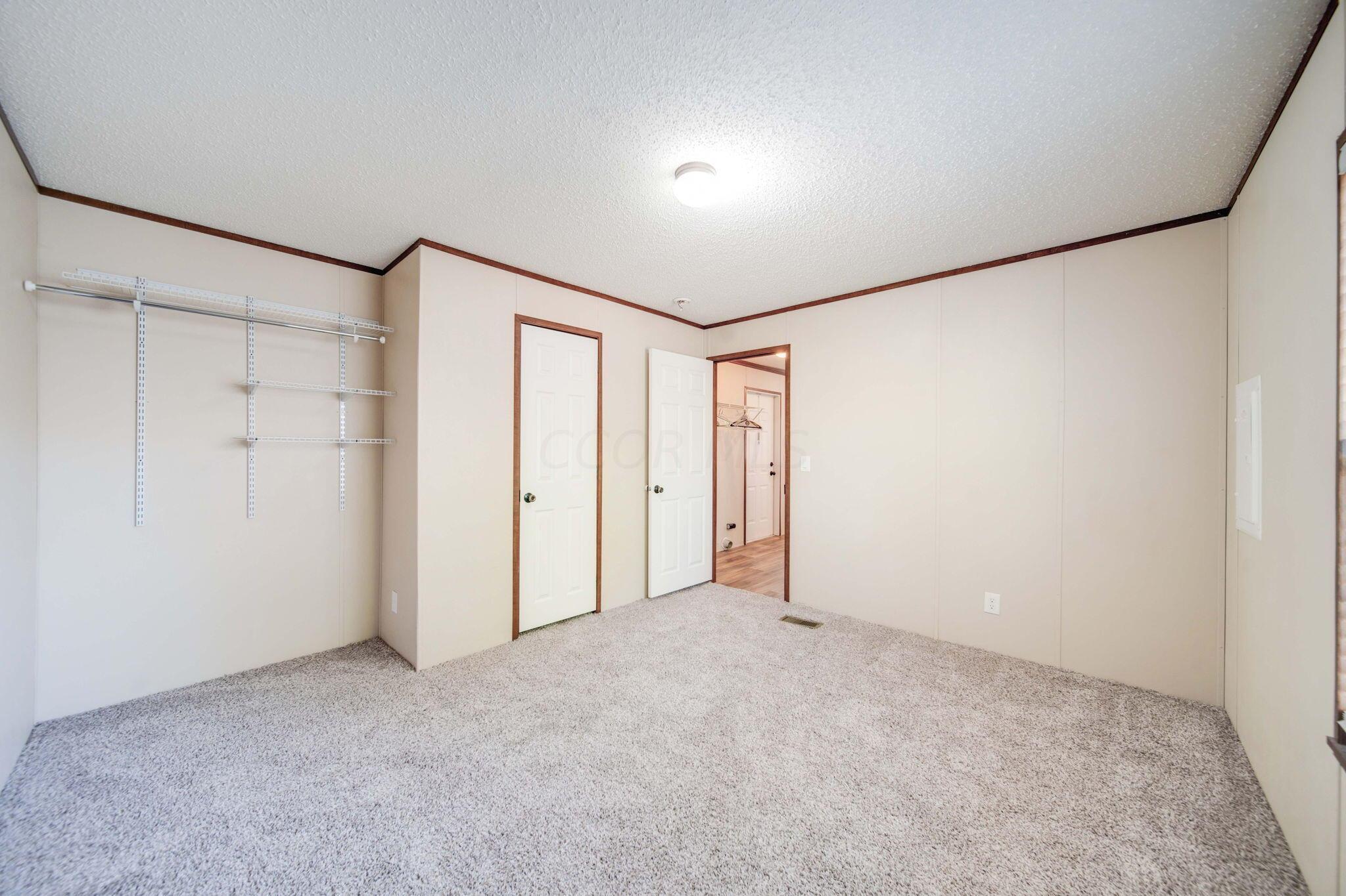 755 Stelzer Road, Unit 18 Columbus, OH 43219 - Photo 16 of 27 19-web-or-mls-DSC00855_6_7