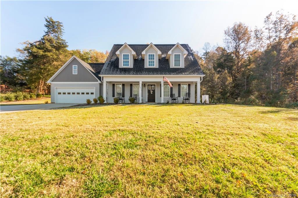 1072 Mt Pleasant Road North Concord, NC 28025 - Photo 3 of 36 Gallery Image 3